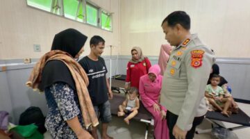 Kapolres Aceh Tenggara dan Ketua Bhayangkari Tinjau Pasca Operasi Bibir Sumbing, Pastikan Senyum Harapan Terus Mekar